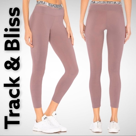 TRACK & BLISS (Anthropologie) Daydream Legging In Blush Pink, Size Medium - Picture 1 of 8